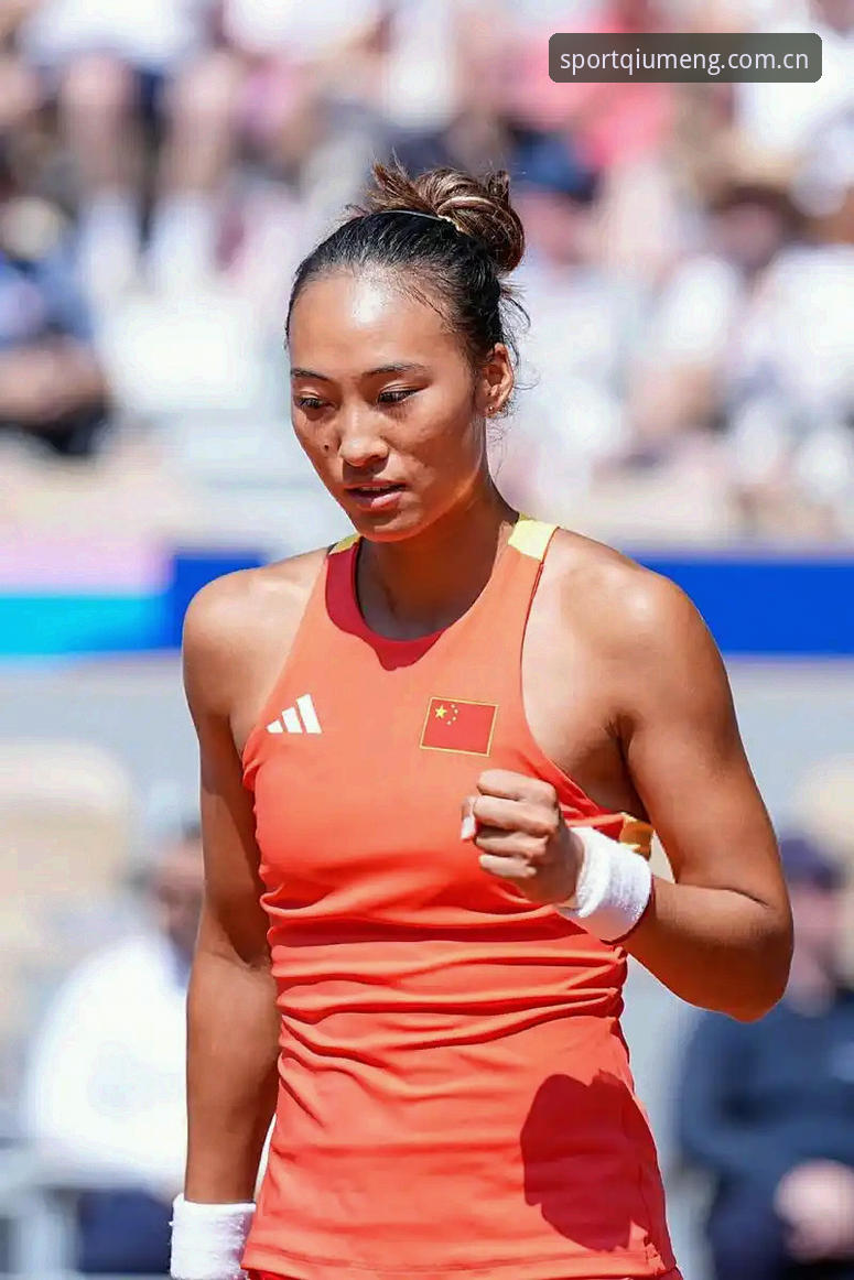 球盟会官网入口对比 2026法网女单中国金花征战指南:郑钦文保分压力与球盟会体育平台观赛攻略
